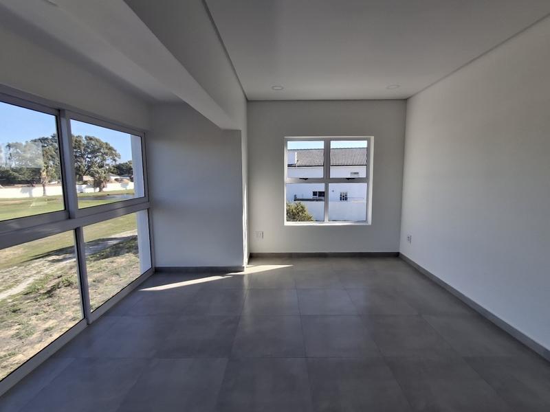 4 Bedroom Property for Sale in Shelley Point Western Cape